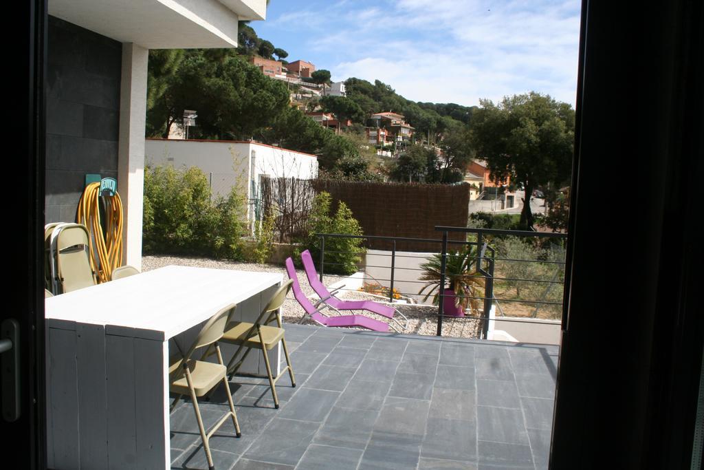 Casa Ceca De La Playa Y Barcelona, Con Piscina Climatizada Y Jacuzzi Villa Vallromanes Szoba fotó
